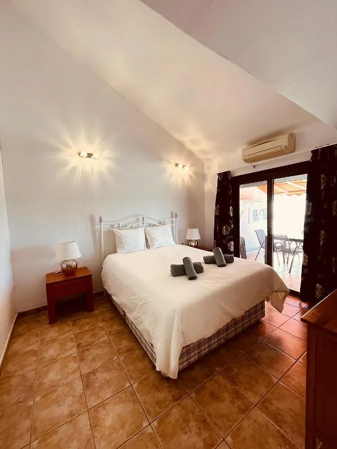 בית נופש סן מיגל דה אבונה House Private Heated Pool Amazing View On Golf Ocean 3 Bedrooms 3 Bathrooms 6 To 8 Adults 3-17 Years Old Children Being Considered Adults And In Addition 0-2 Years Old Children Are Welcome For Free ספרד
