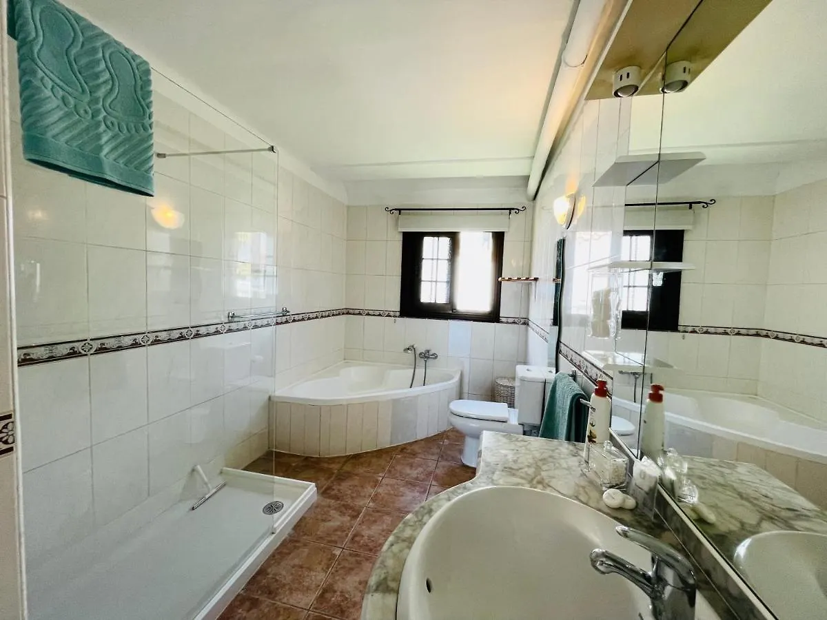 בית נופש סן מיגל דה אבונה House Private Heated Pool Amazing View On Golf Ocean 3 Bedrooms 3 Bathrooms 6 To 8 Adults 3-17 Years Old Children Being Considered Adults And In Addition 0-2 Years Old Children Are Welcome For Free
